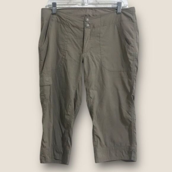 The North Face cargo Bermuda capri hiking pants - Picture 1 of 11